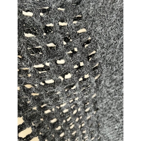 Do Everything in Love Shawl Wrap Kimono One Size Gray Open Front Crocheted Warm - Picture 5 of 11